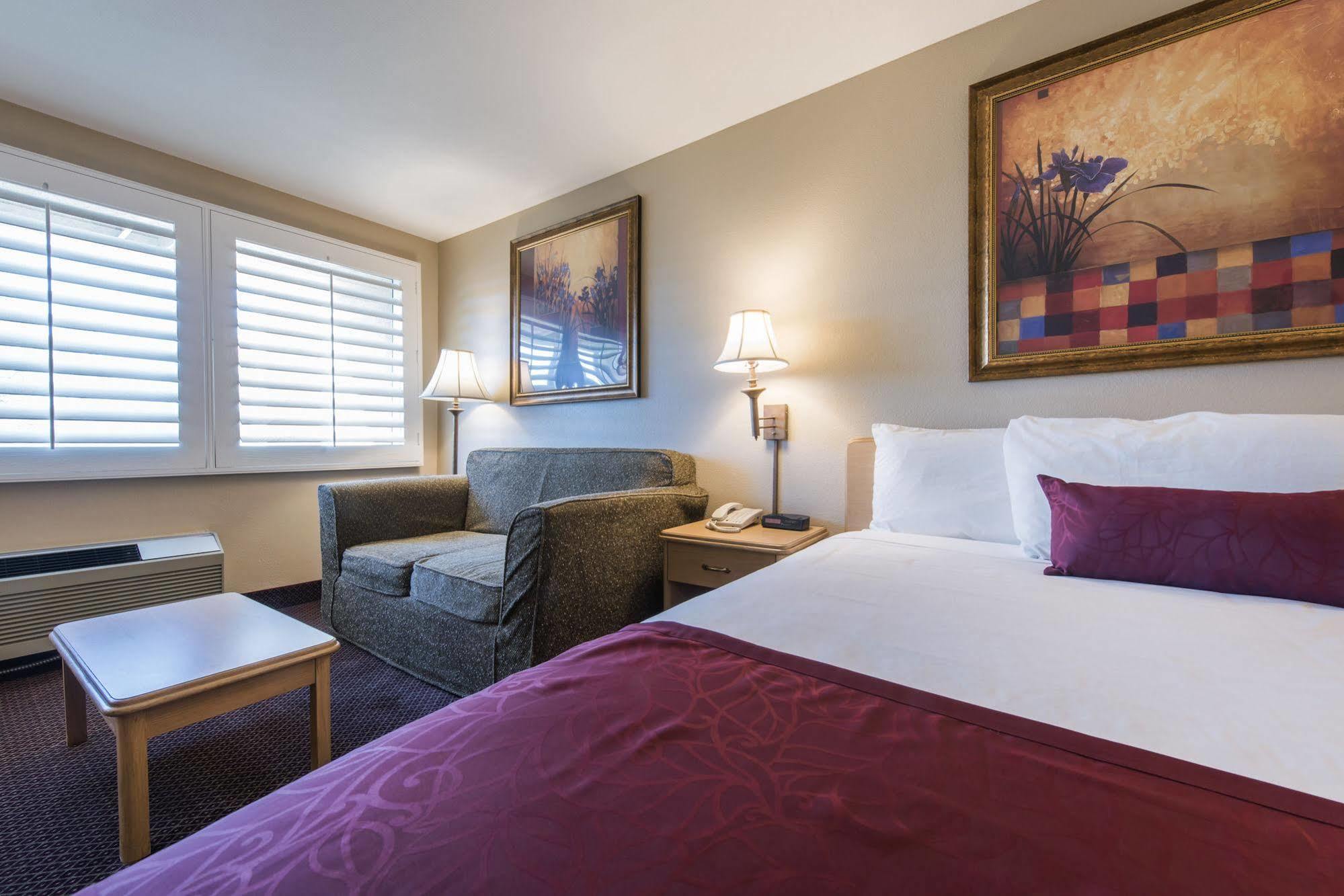 Grand Vista Hotel Simi Valley Luaran gambar