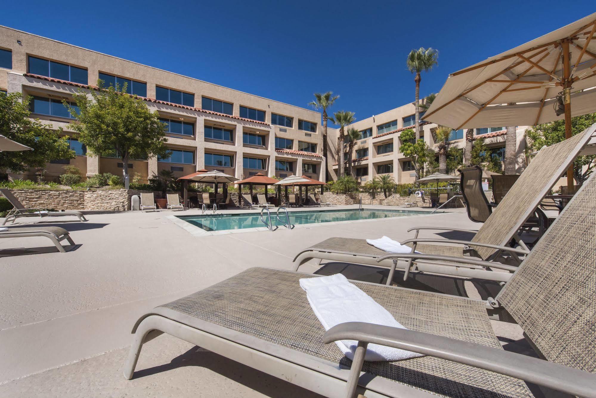 Grand Vista Hotel Simi Valley Luaran gambar